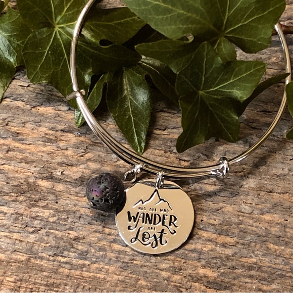 Wander Aromatherapy Bangle - Picture 1 of 1